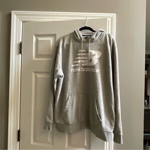 New Balance Men's Light Gray Hoodie SzXL